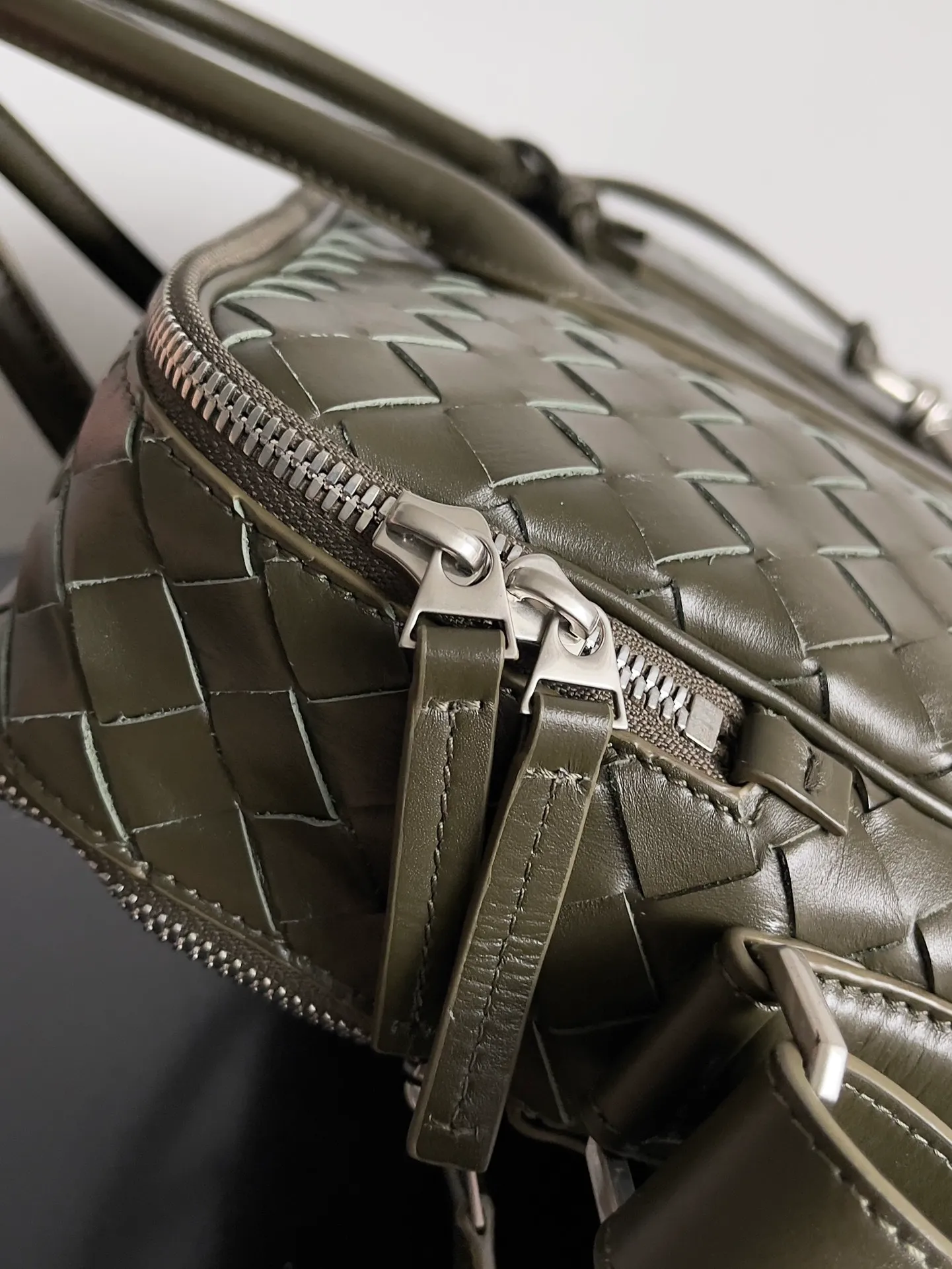 All categories 💚 Top version men’s bags 💚 BV 2026 official website new BV briefcase